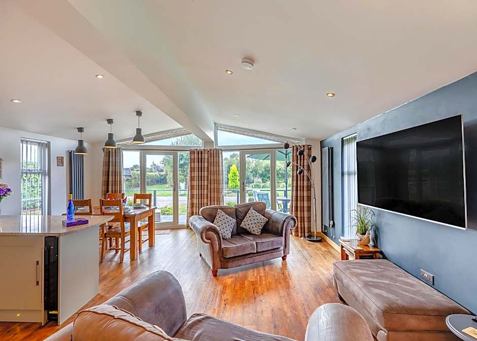 Gadlas Park Holiday Cabins