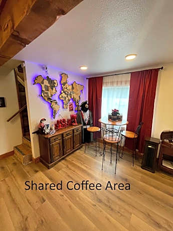 Single Bed in Mixed Dormitory Room with Shared Bathroom