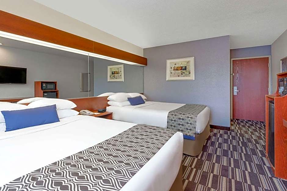 Microtel Inn & Suites By Wyndham Bremen