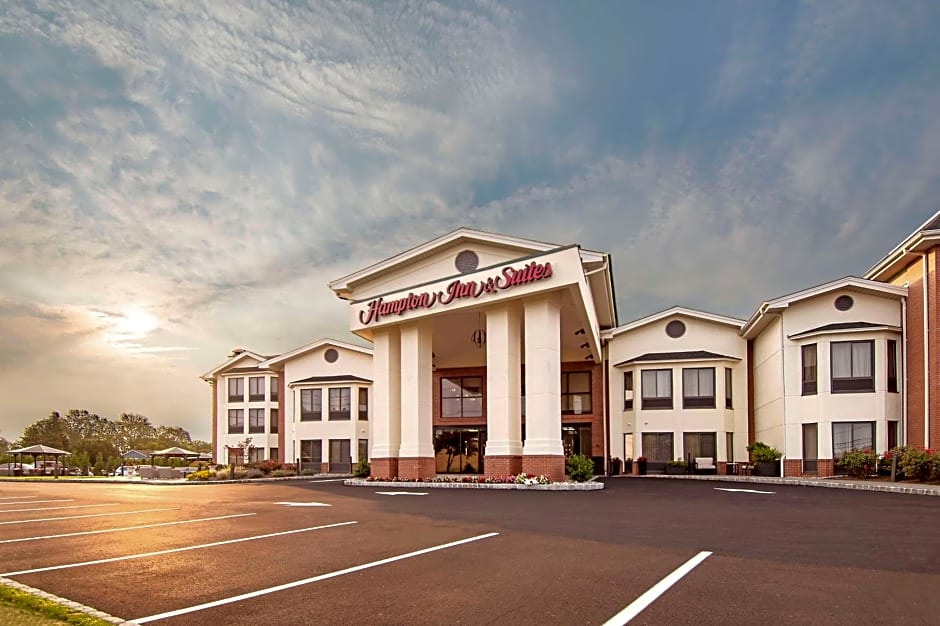 Hampton Inn By Hilton & Suites Fairfield