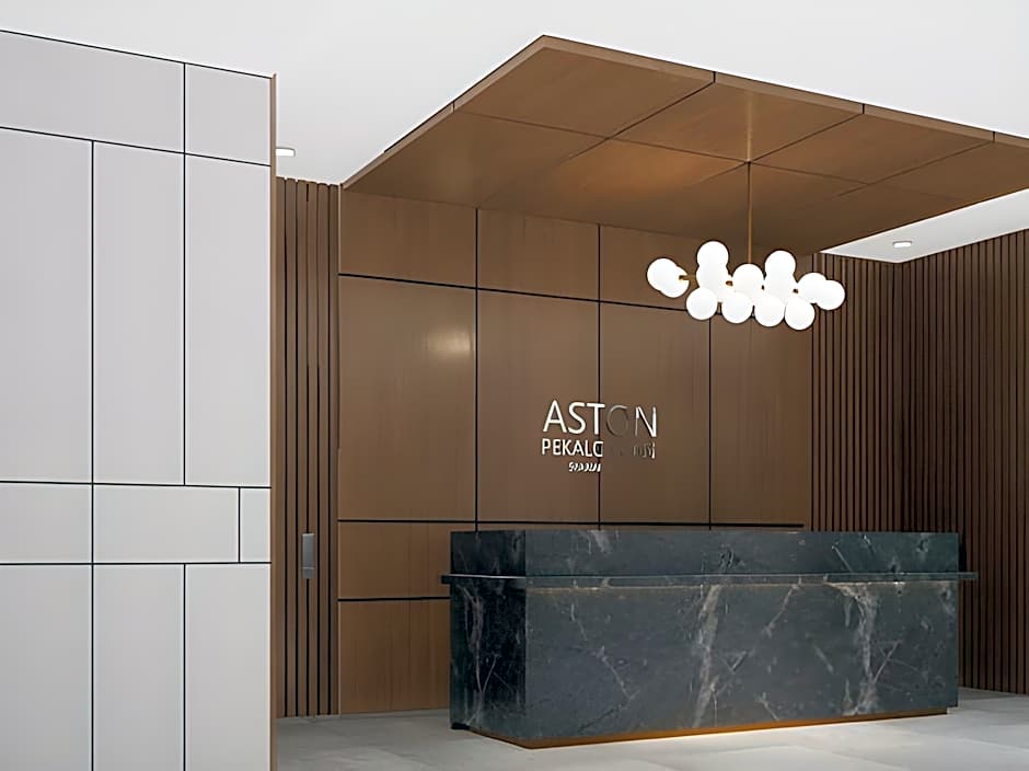 ASTON Pekalongan Syariah Hotel & Conference Center
