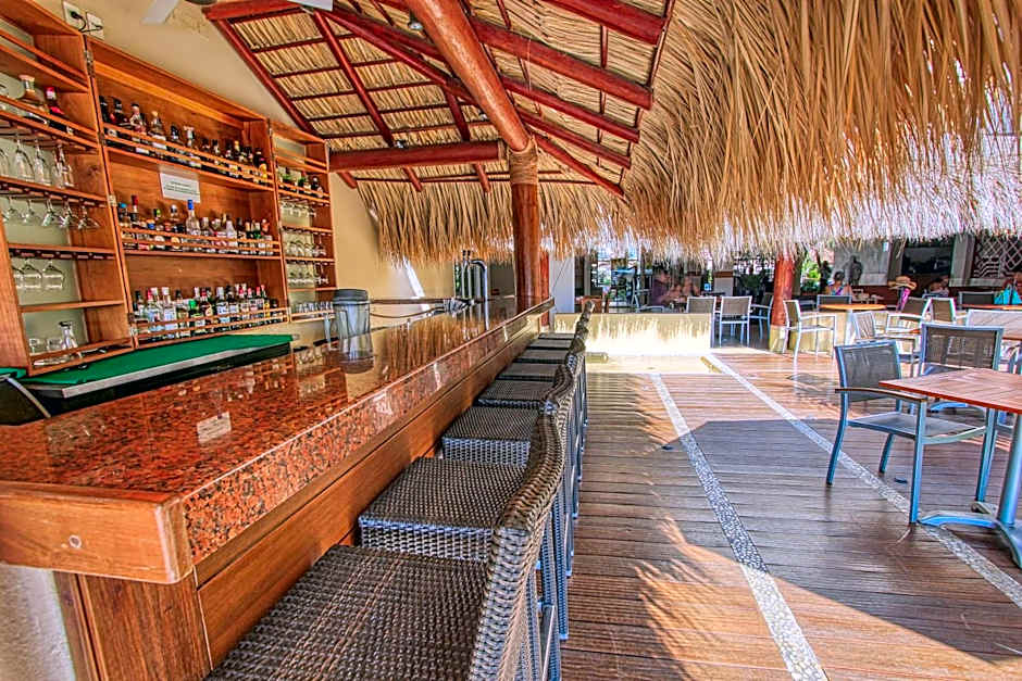 Holiday Inn Huatulco By IHG