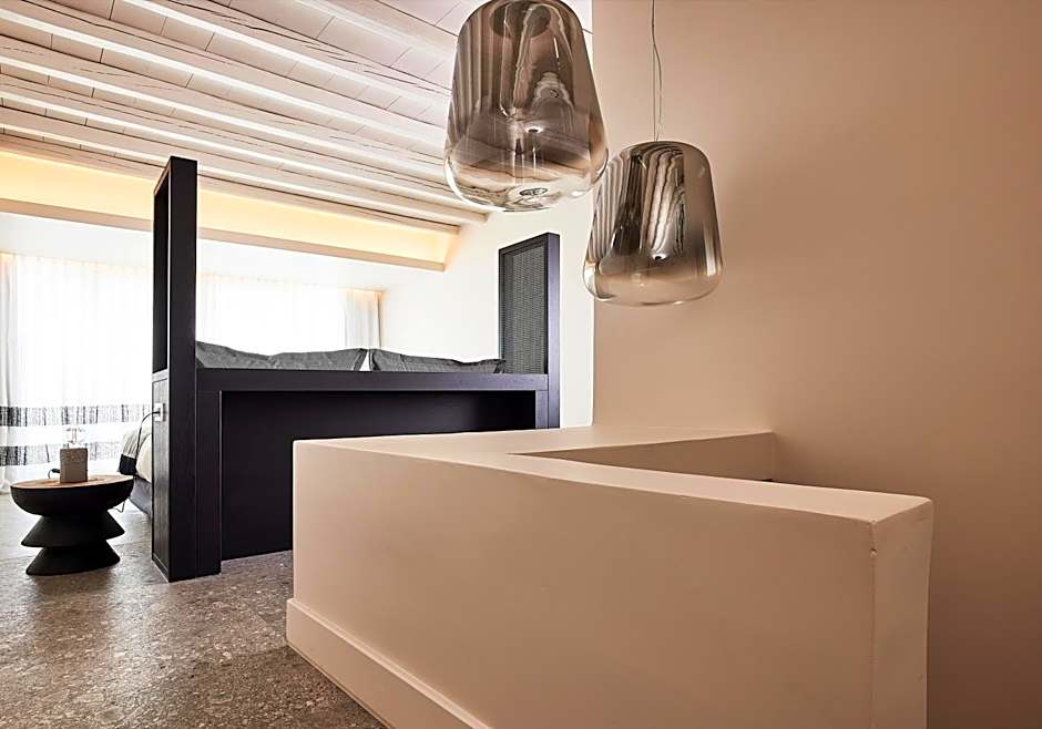 Amazon Mykonos Resort & Spa