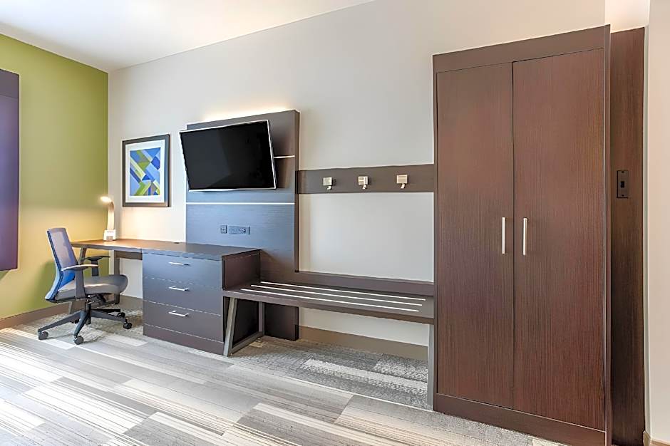 Holiday Inn Express And Suites Ottawa By IHG
