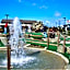 Emerald Dolphin Inn & Mini Golf