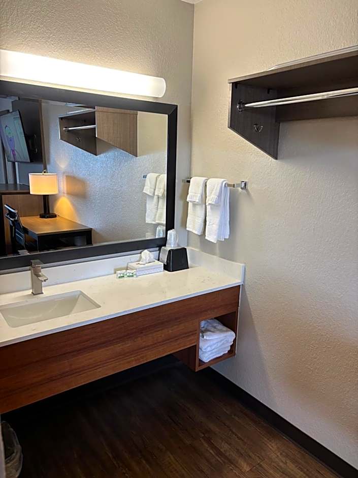 Baymont by Wyndham Petoskey