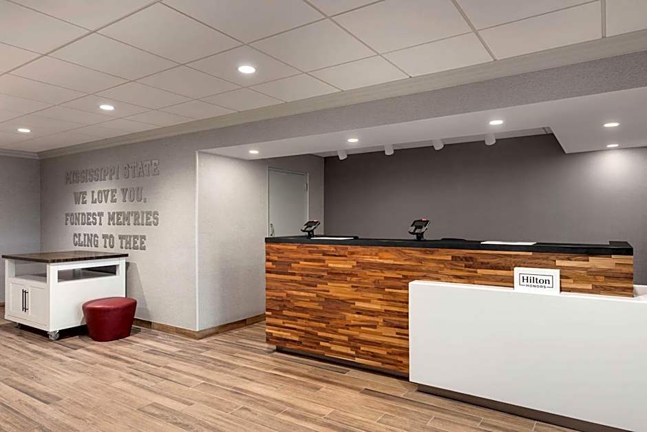 Hampton Inn By Hilton Starkville
