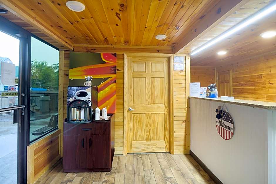 Tennessee Mountain Lodge Riverside by OYO