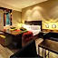 Olivia Plaza Hotel
