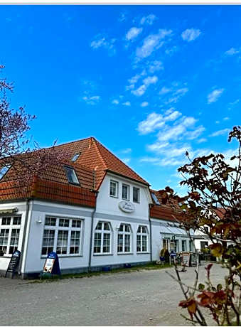 Pension & Restaurant Haus Hiddensee