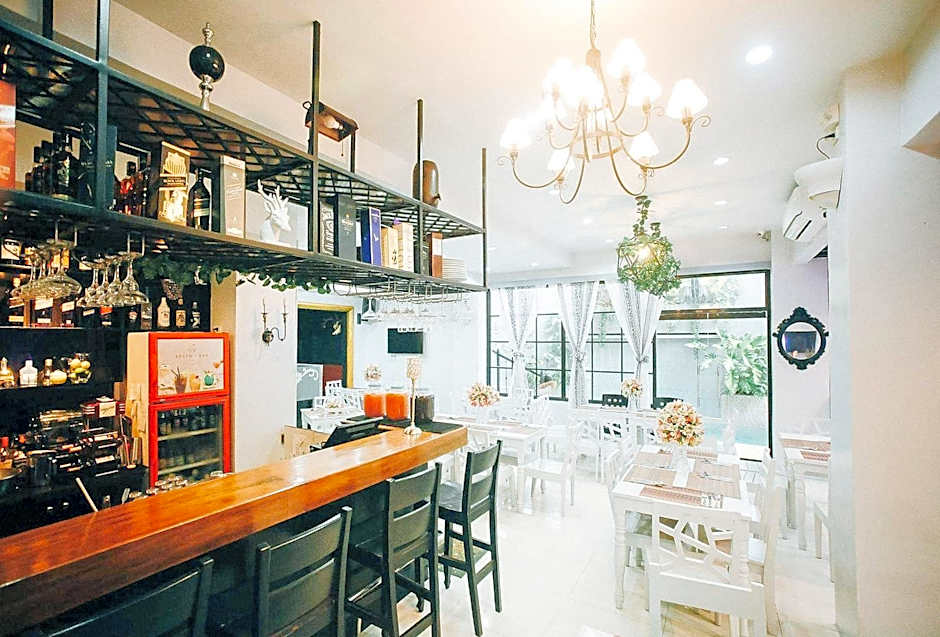 RedDoorz @ Vine Molave