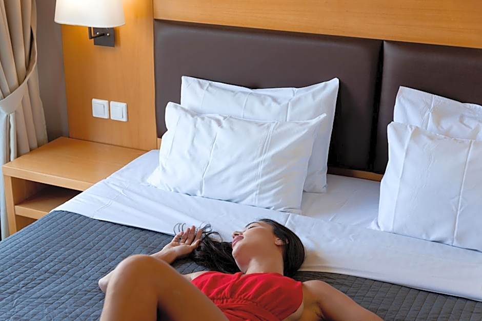 Dimitra Hotel & Apartments by Omilos Hotels