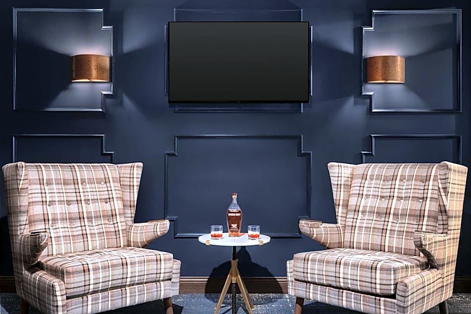 The Well House Hamilton, Tapestry Collection by Hilton