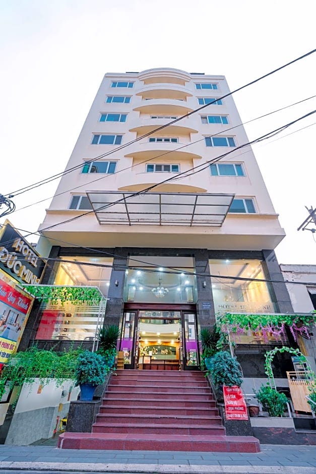 Duc Minh Saigon Airport Hotel