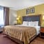 Spark by Hilton Lakewood Denver Southwest