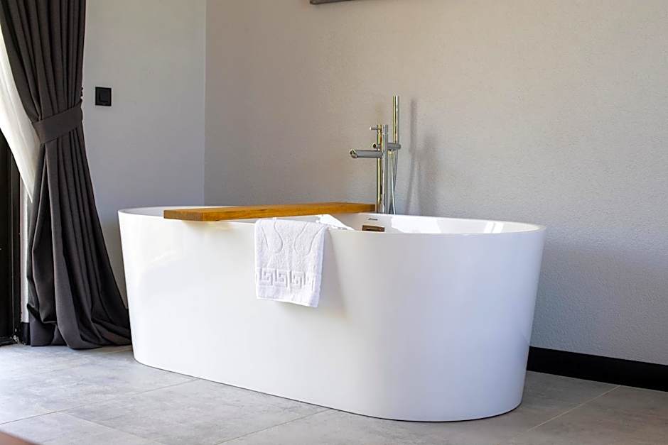 Primus Alacati Adult Only