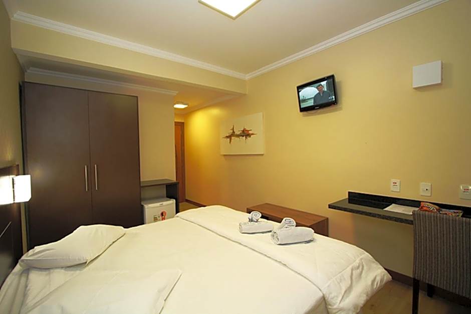 Sandri City Hotel