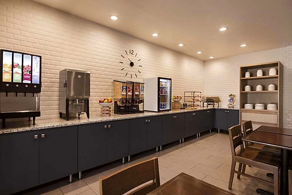 Country Inn & Suites by Radisson, Green Bay North