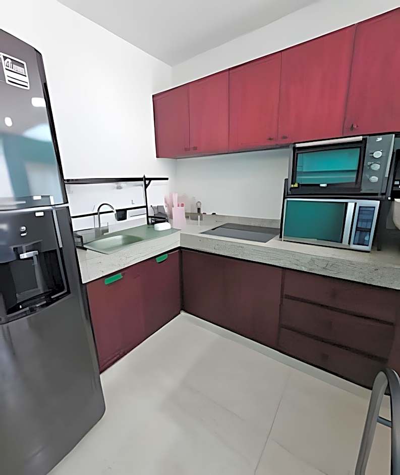 Villa con alberca, a una cuadra del mar