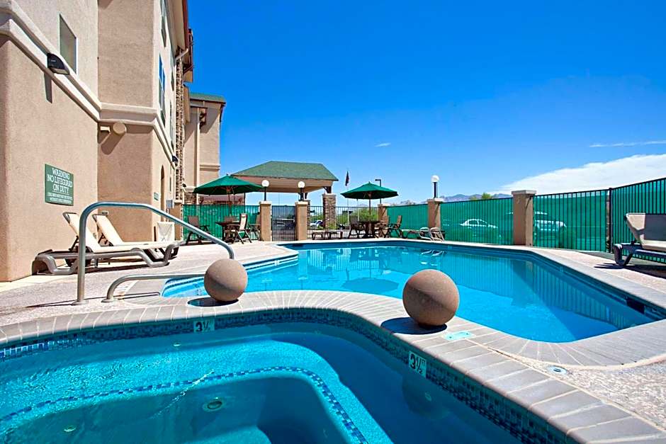 Country Inn & Suites by Radisson, Tucson City Center, AZ
