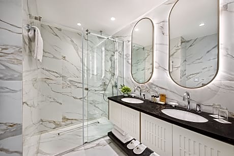 Double or twin Premium Sea View