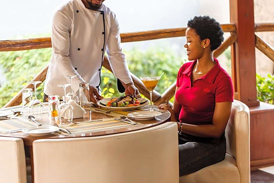 Tulia Boutique Hotel & Spa