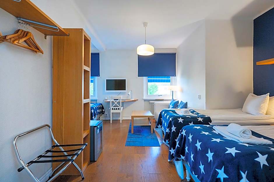 Port Hotel