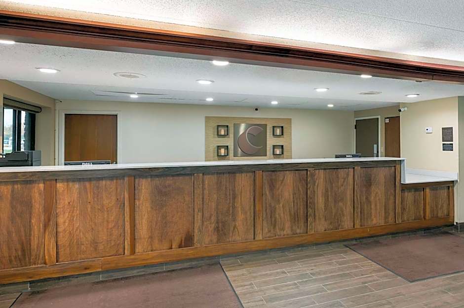 Comfort Inn & Suites Indianapolis Northwest - College Park