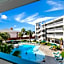 Cozy Galveston Beach Front Condo