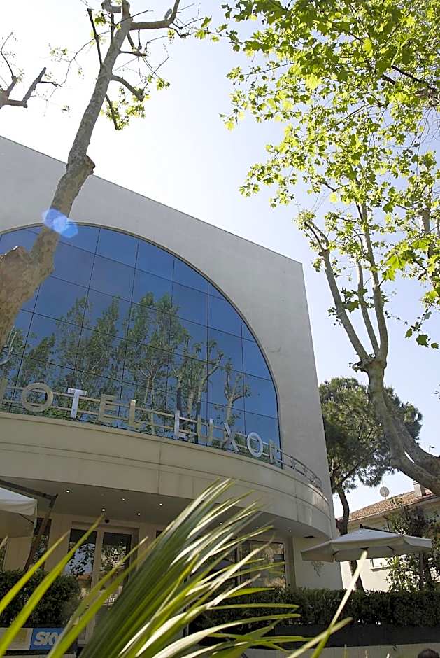 Hotel Luxor