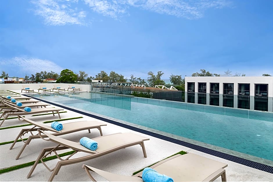 JonoX Phuket Karon Hotel