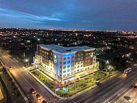 Holiday Inn Express & Suites Houston Westchase - Westheimer By IHG