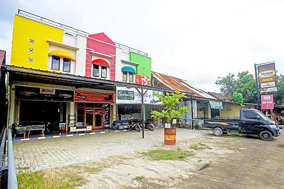 OYO Life 90587 Domen Homestay Syariah