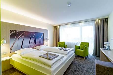 Double Room with Lake View