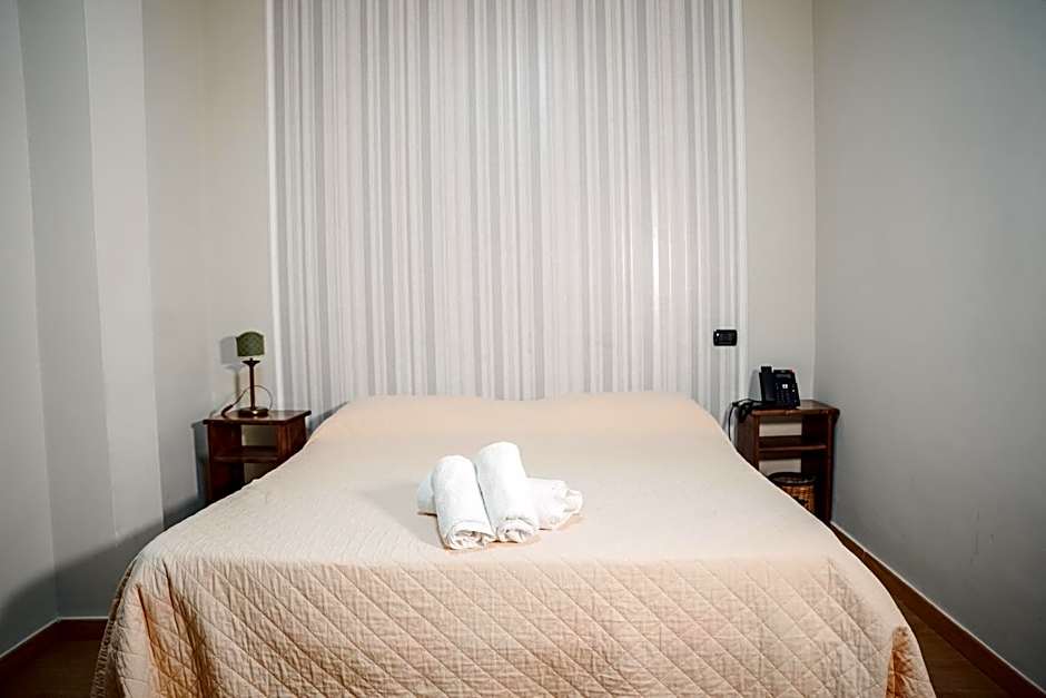 Hotel Ristorante Guardanapoli