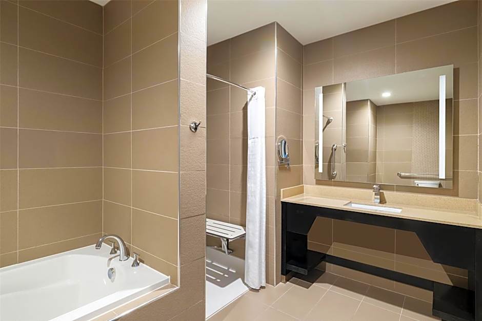 Best Western Premier NYC Gateway Hotel