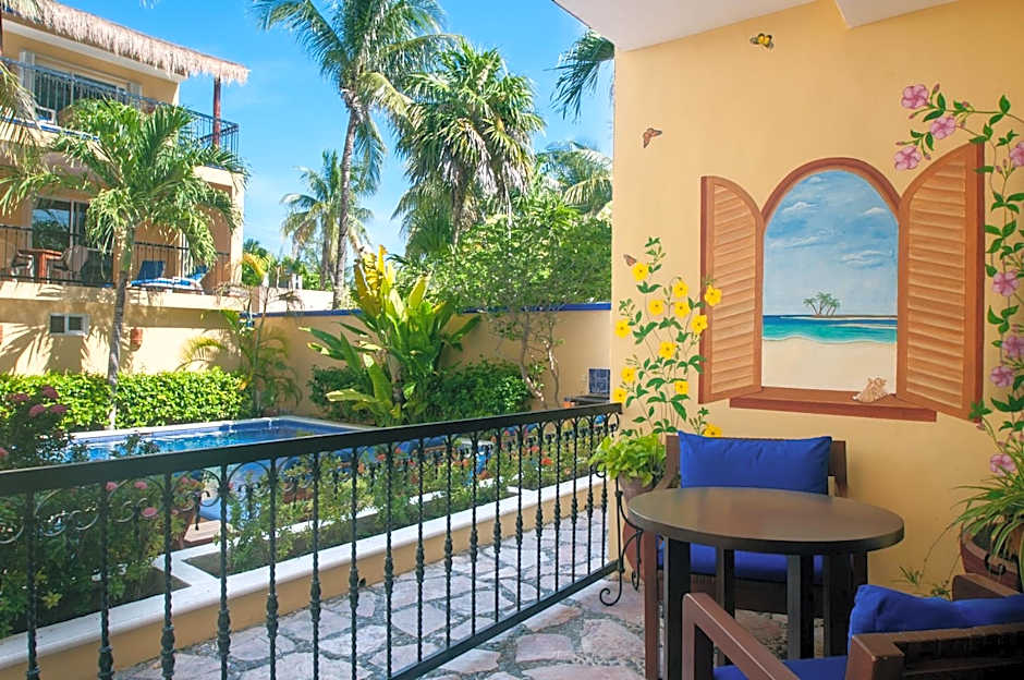 Abbey Del Sol - Beach-steps condos