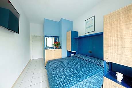 Economy Double or Twin Room