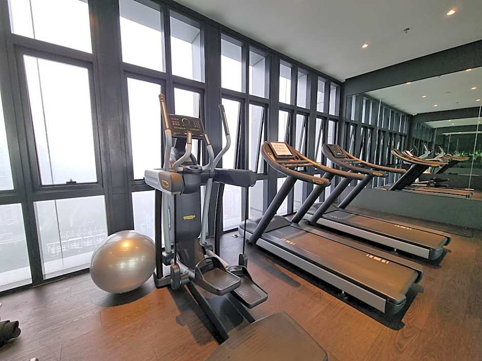 FREE Parking Revo Aurora I 2Bedroom l 5pax I Pavilion2