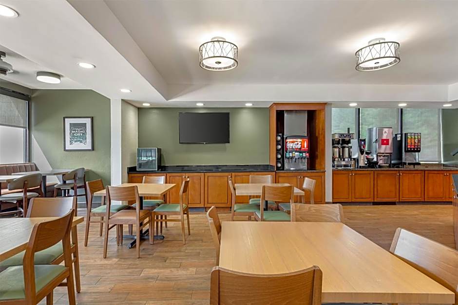 Drury Inn & Suites Birmingham Grandview