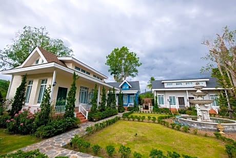 Baroque Boutique Resort