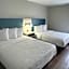 La Quinta Inn & Suites by Wyndham Auburn Worcester