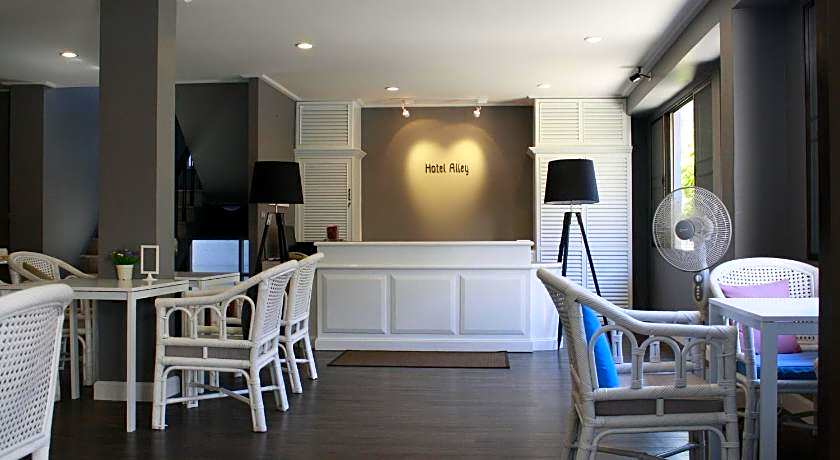 Hotel Alley Hua Hin