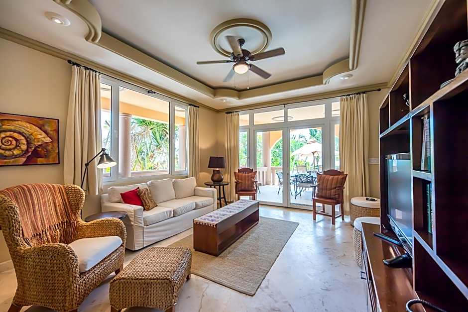 Belizean Cove Estates