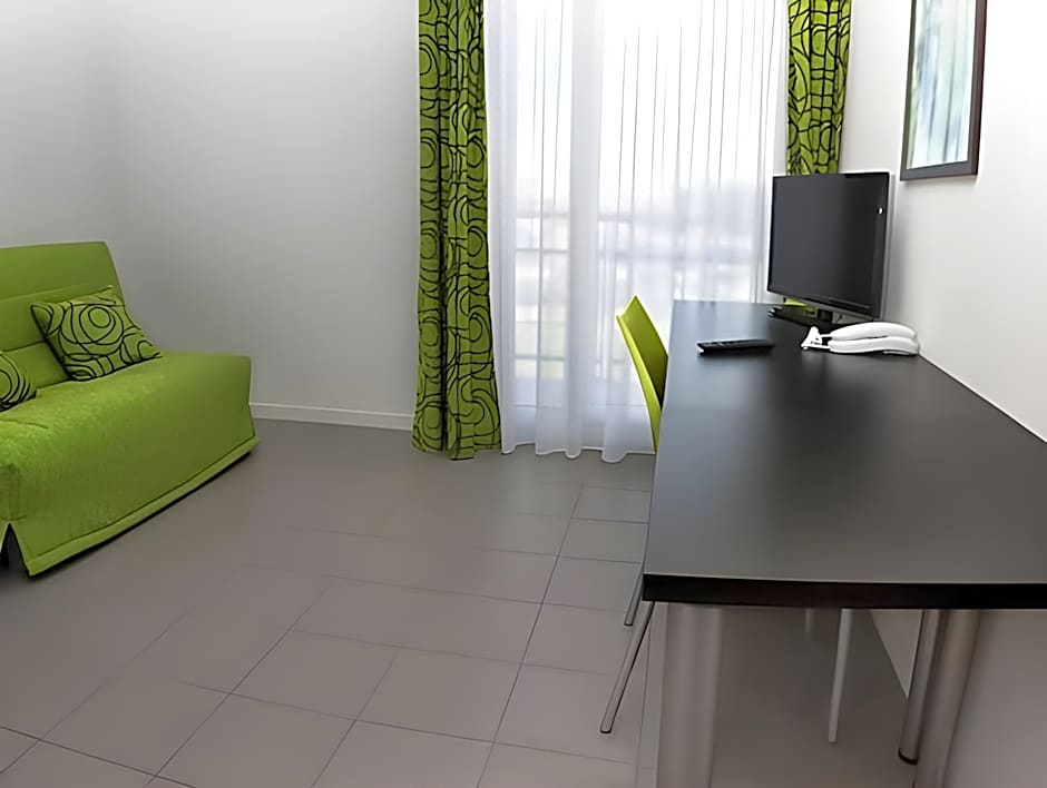 KOSY Appart'Hotels - Campus Del Sol Esplanade
