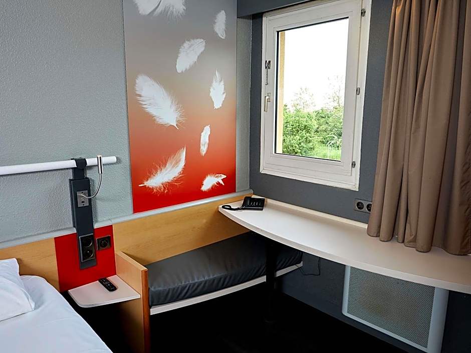 ibis Auxerre Sud
