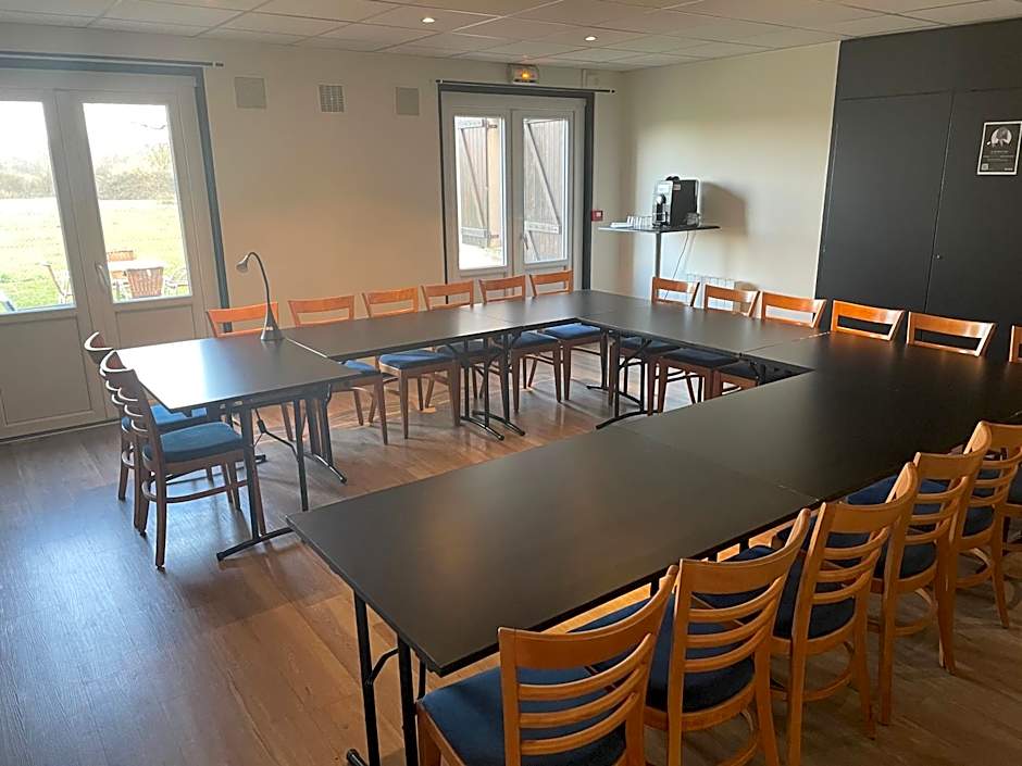 Hôtel inn design Sancé