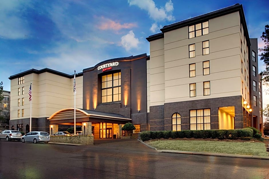 Courtyard by Marriott Atlanta Decatur Downtown/Emory