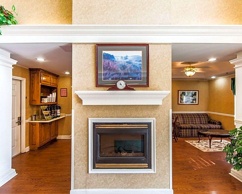 Quality Inn Oak Ridge