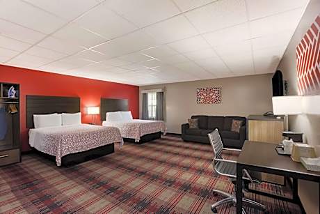 Queen Room with Two Queen Beds with Sofa Bed